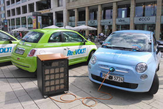 WEMAG bei der Klimawoche mit Energiespeicher und Elektromobilität dabei