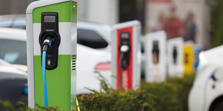Ladesäule Elektromobilität Kommunen 